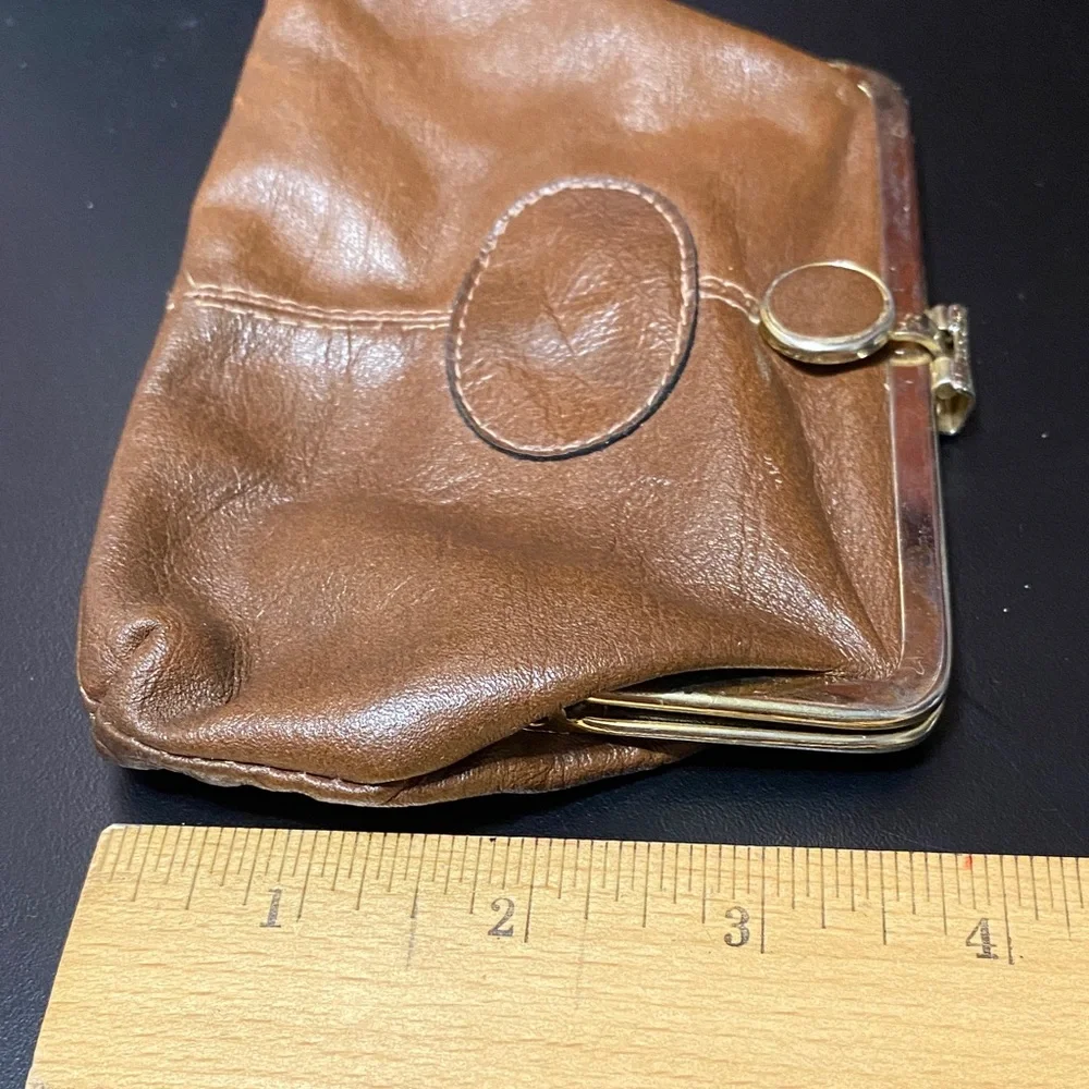 RGA vintage Brown Leather change purse - Picture 4 of 16